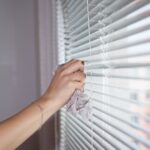 blinds, hands, cleaning
